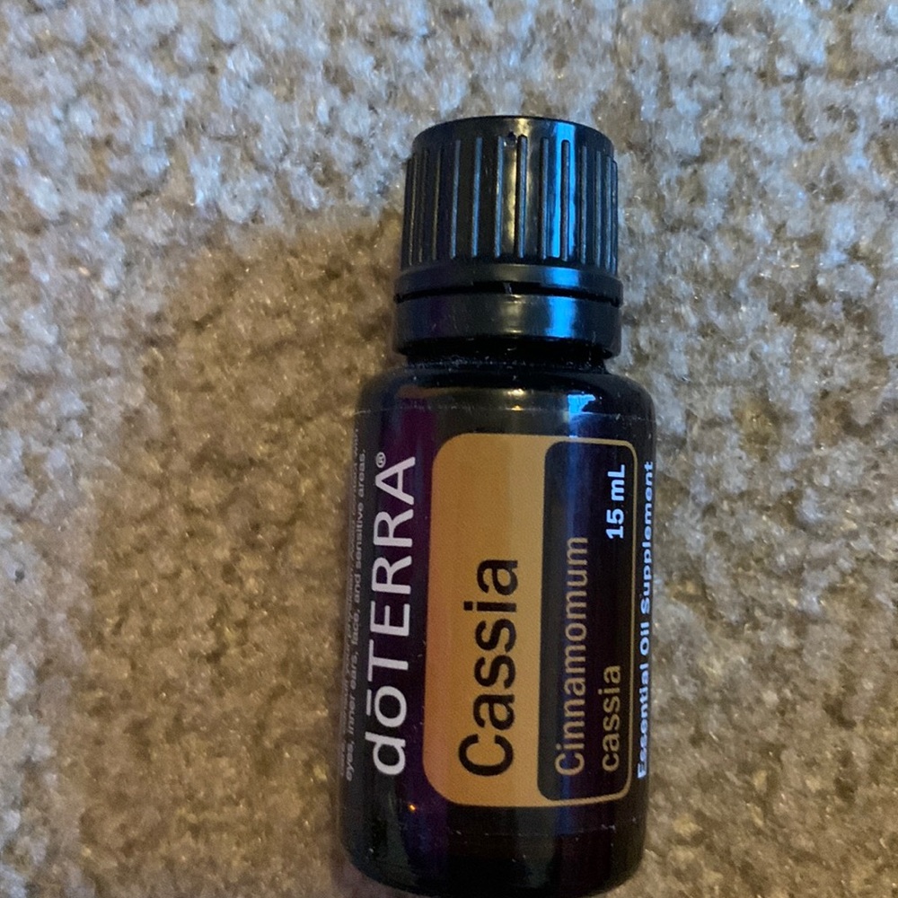 Cassia essential oil